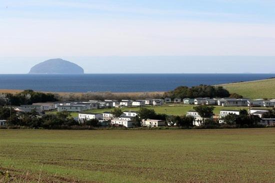 Turnberry Caravan Quiet Peaceful Location Near Golf Spas And Beaches Girvan Extérieur photo