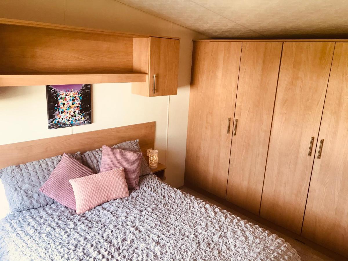 Turnberry Caravan Quiet Peaceful Location Near Golf Spas And Beaches Girvan Extérieur photo